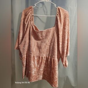 Nwt 4x crush velvet pink Belle Du jour